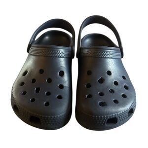 Kids navy blue Crocs kids size J/1